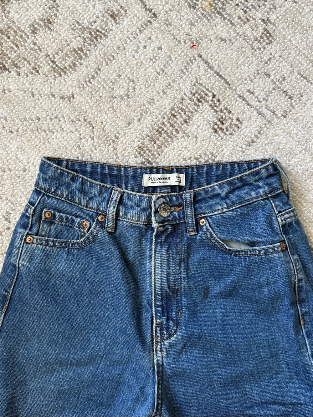 Woman’s Vintage Straight Leg Jeans - Deep Blue Denim
